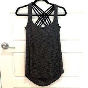 Lululemon Free to be Wild Strappy Tank Top Built in Bra Semi-Open Back SIZE 8
